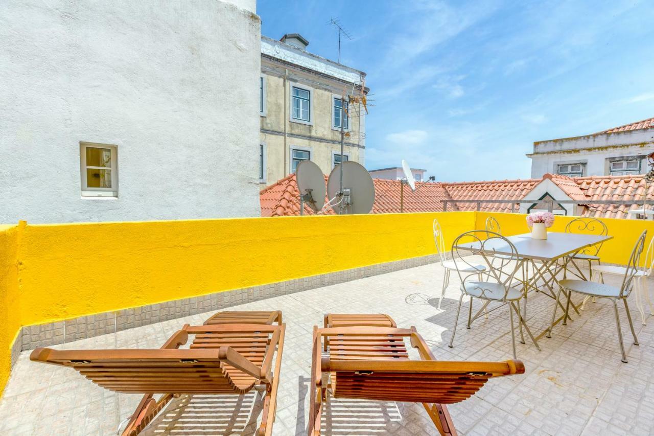 Alfama, Bright And Spacious With Private Terrace, By Timecooler Lizbona Zewnętrze zdjęcie